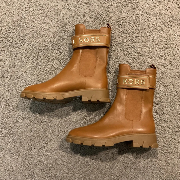 NWOT Michael Kors Ridley Chelsea Signature Tall Brown Leather Boots Shoes sz 7 - Picture 4 of 7
